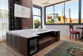 Seven Hills Hotel - Special Category - Vue de la chambre