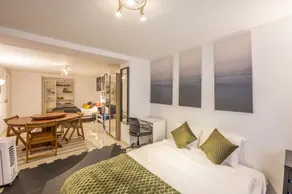 Euro Edens Brussels - Family Home & Free Gym Access - Room