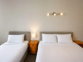 Grand Central Hotel Auckland - Habitación