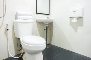 OYO 2169  Anugrah Bromo Homestay - Baño