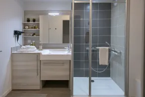 DOMITYS LES SEQUANES - Salle de bain
