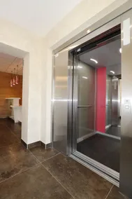 Hôtel Lacour - Reception