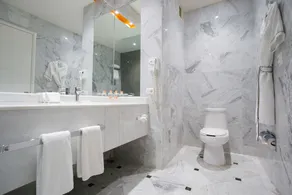 Real Inn Tijuana by Camino Real Hoteles - Bad