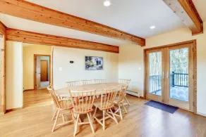 Golf, Fish & Ski: Retreat w/ Game Room in Thompson - Interiör