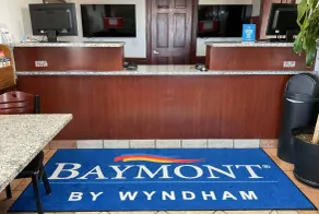 Baymont by Wyndham Petoskey - Hall