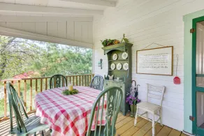 Walk to Wineries: Charming Retreat in Augusta! - Interiør