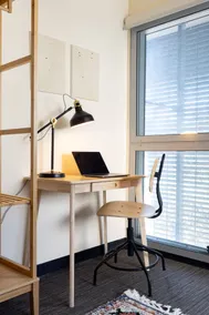Roamer Brisbane - Room