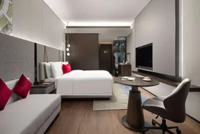 Ramada by Wyndham Qingdao Jiaodong International Airport - Room