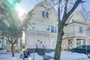 Spacious Newark Duplex w/ 2 Levels & 2 Kitchens! - Innvendig