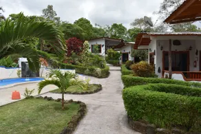 Piedras Blancas Lodge - Interior entrance
