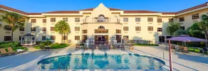 Best Western Gateway Grand - Pool