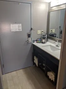 Clarion Pointe Greensboro Airport - Salle de bain