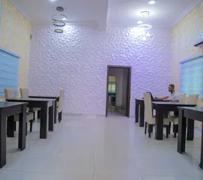Blumerrit Hotel & Suites - Restaurant