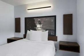 Super 8 by Wyndham Harbison/Parkridge Hospital - Room