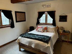 Beautiful Northwoods Getaway  - Værelse