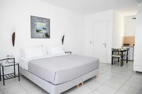 Asterias Boutique Hotel - Chambre