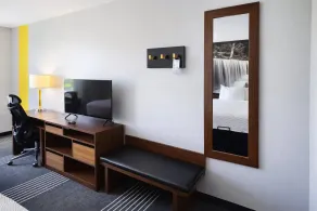 Super 8 by Wyndham Salina I-70 - Chambre
