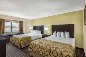 Baymont by Wyndham Farmington - Chambre