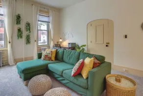 Walk to Restaurants & Shops: Apt in Pennsylvania! - Interiör