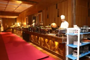 The Utsav Grand Banquets & Resort - Dining