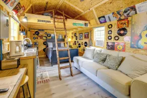 Tree-lined Higden Retreat: Close to Parks + Trails - Innenbereich