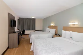 Red Roof Inn PLUS Miami Airport - Chambre
