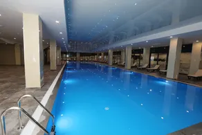 Eighty Eight Deluxe Hotel & Spa - Pool