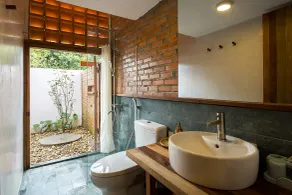 Sahi Homestay Retreat - Hostel - Bathroom