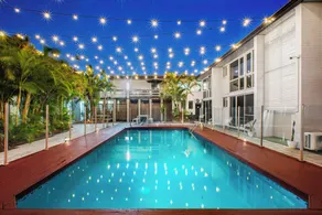 City Star Lodge - Pool