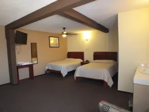Hotel Rincón Real Suites - Chambre