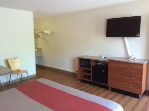 Motel 6-Mount Vernon, IL - Chambre