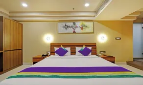Hotel Apollo Grand - Room