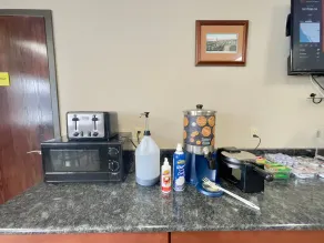 Super 8 by Wyndham Ithaca - Réception