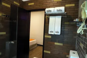 Sasha Transit Hotel - Værelse