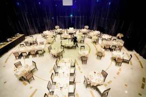 Holiday Inn Riyadh Izdihar by IHG - Restaurant