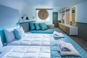 Solimar Turquoise - Adults Only - Room