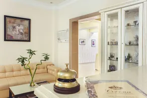 Corona Hotel & Apartments - Reception