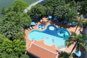 Sheraton Hanoi Hotel - Piscina