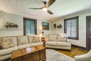 Historic Home w/ Hot Tub and Game Room in Augusta - Interiør