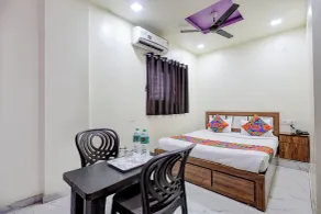 Via Chaitanya Inn - Chambre