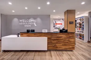 Hampton Inn & Suites Ontario Rancho Cucamonga - Réception