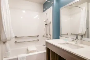 WoodSpring Suites Broomfield-Westminster - Salle de bain
