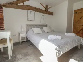 Lake View Barn - Room