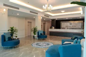 THE HOST HOTEL - Lobby