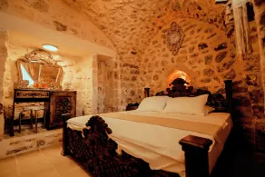 CARRA KONAĞI - Room
