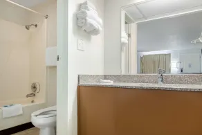 Rodeway Inn Sharonville - Cincinnati North - Salle de bain