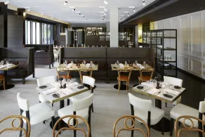 Brassey Hotel - Restaurant
