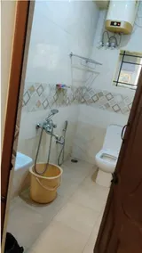 Aira Residency Kothagiri by Lexstays - Bathroom