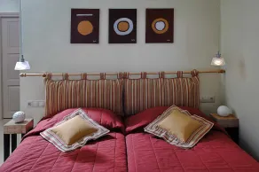 Spacious villa with private pool and sea view, just 150 meters from the sea - Room