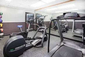 Travelodge by Wyndham Livonia Canton Novi Detroit Area - Salle de remise en forme